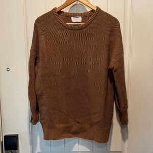 Old Navy Women's Brown Crew Neck Sweater